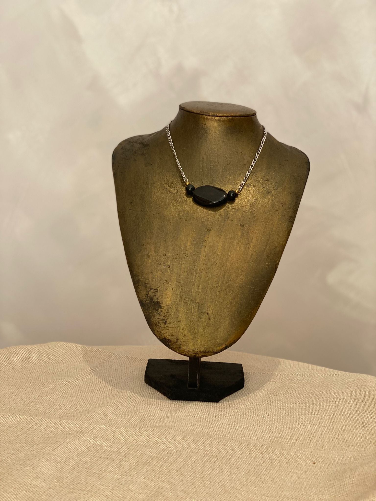 Necklace magic gem (GL-0002)