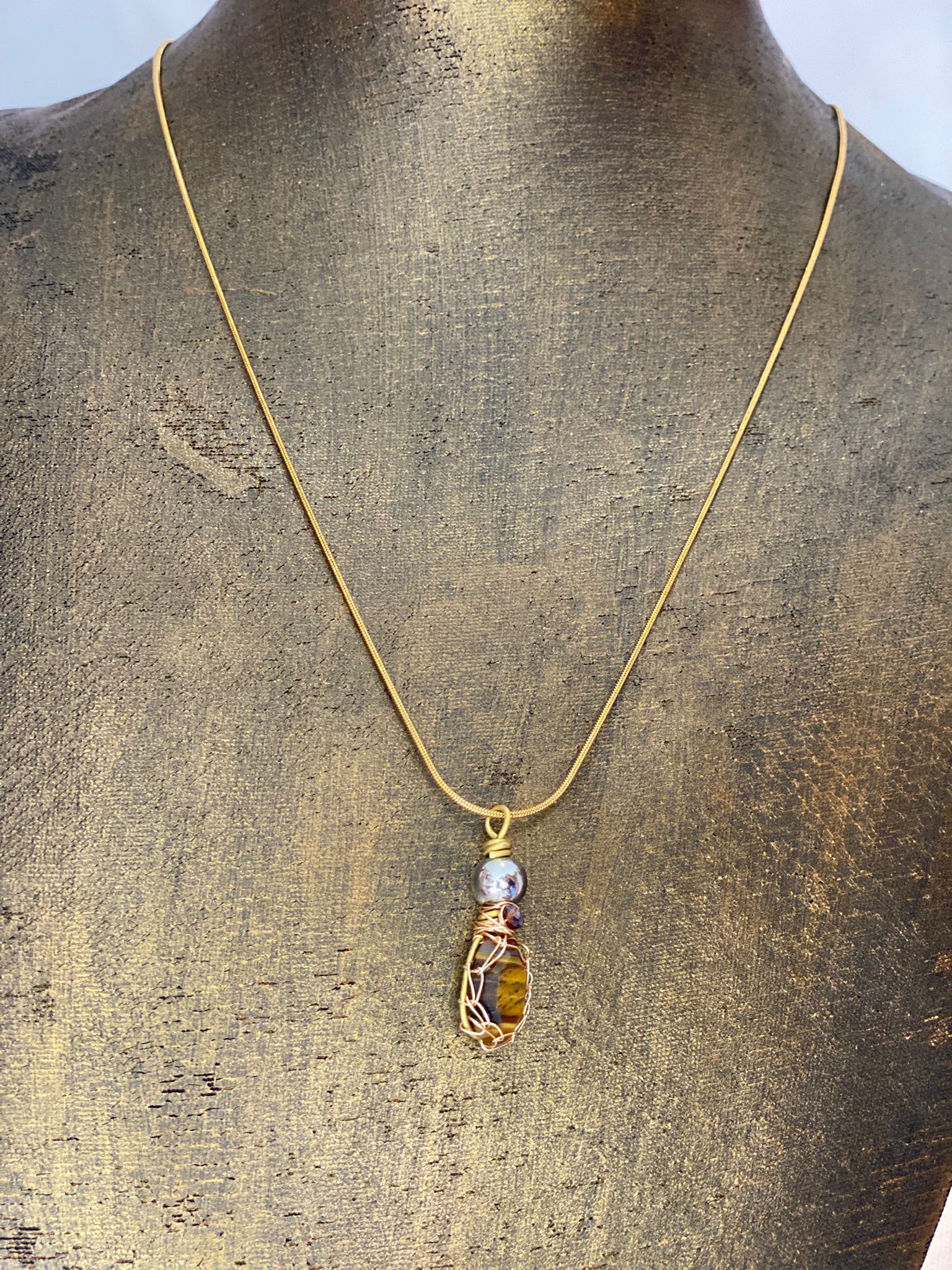 Necklace magic gem (GL-0002)