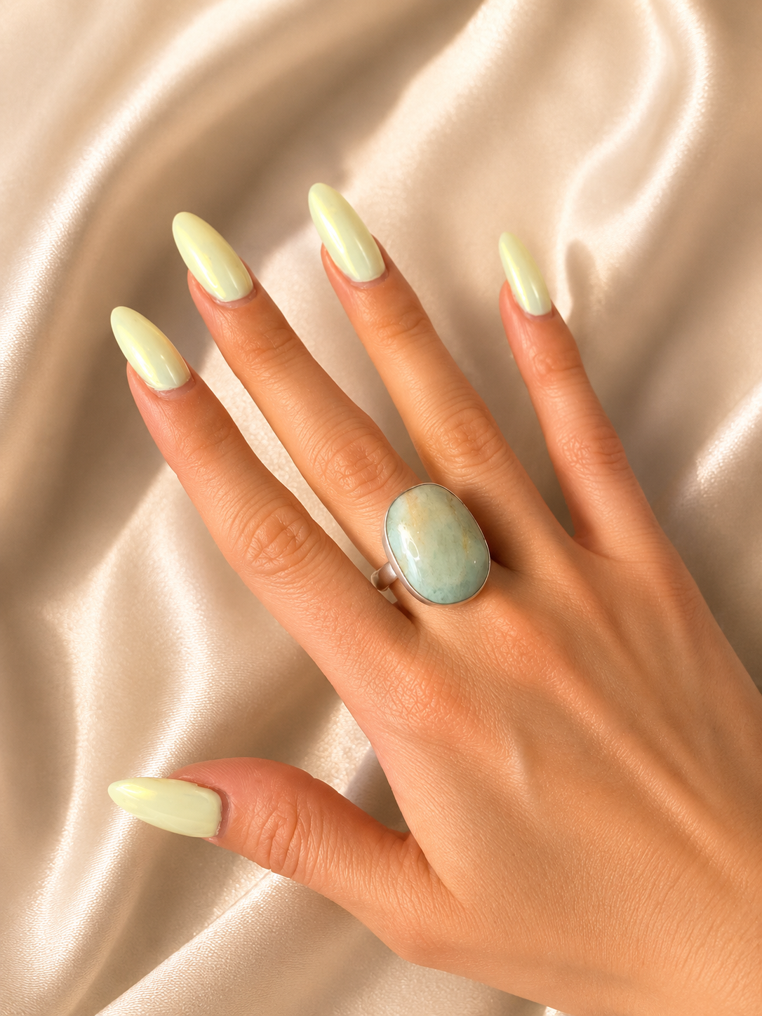 Moonstone silver ring (GL-0014)