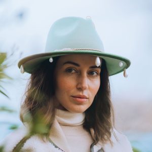 Fedora Verde Perlas Tears