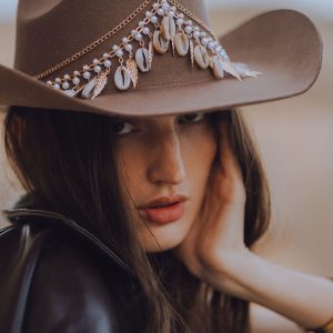 Texas Cowboy hat Coffe Plumas de Oro